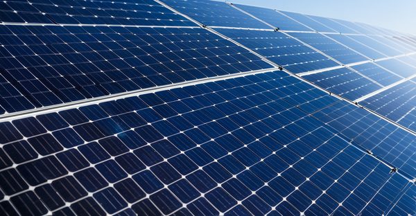 Panneau solaire photovoltaïque : maximisez votre énergie renouvelable
