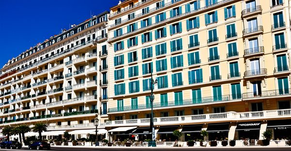 Prix appartement nice promenade des anglais : guide des prix 2025