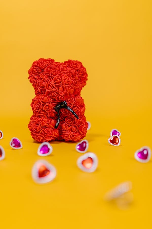Ours en roses : la tendresse incarnée pour vos occasions spéciales